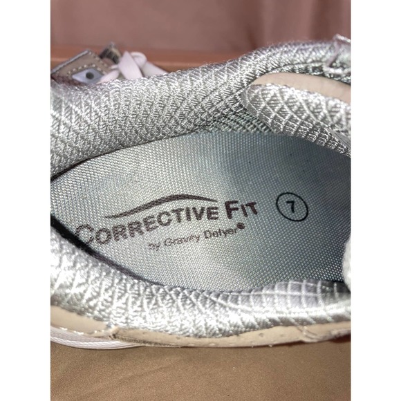 Women's GDEFY Orion Athletic Shoes Size 7W - Picture 8 of 9